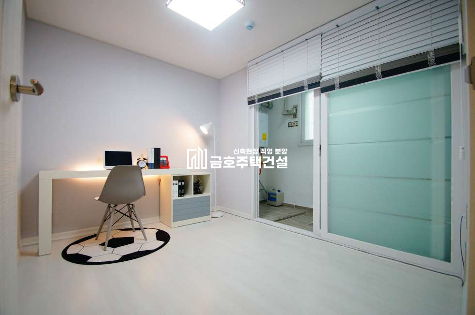 경기 부천소사구 범박동 1순위 선호도 범박동 !! 대형 4룸 !! 입지평판 최고조 달성!! 잔여 2세대 땡~처리 특가 !! 분양 매물번호 10318 사진 14