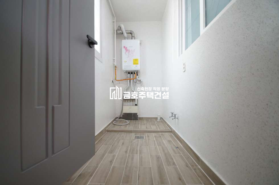 경기 부천원미구 약대동 약대동 T.O.P!! 신중동역 역세권에 운동장 크기의 거실을 자랑하는 구조 크기 최고의 현장 분양 매물번호 10692 사진 7