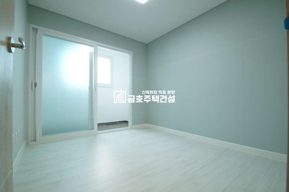 경기 부천원미구 약대동 ≪약대동≫신중동역 4룸★ ☆넓은거실, 방4+욕실2,베란다 ☆초등학교 도보 2분, 교통굿 분양 매물번호 10690 사진 13