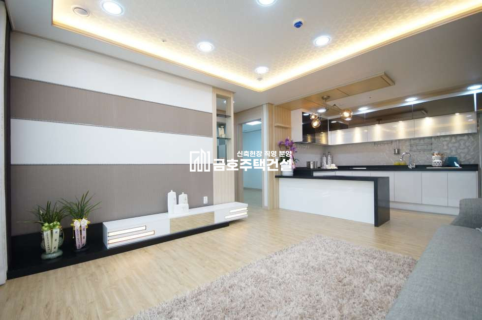 경기 부천소사구 괴안동 ▶▷매력쨍쨍 정남향▶▷확트인 조망권/ 하루종일 밝고 쾌적한 집~!! 분양 매물번호 10217 사진 4