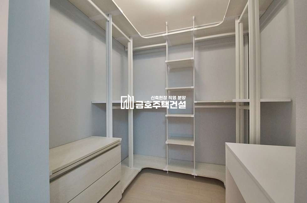 인천 미추홀구 숭의동 가온빌3차-드레스룸 분양 매물번호 11524 사진 13